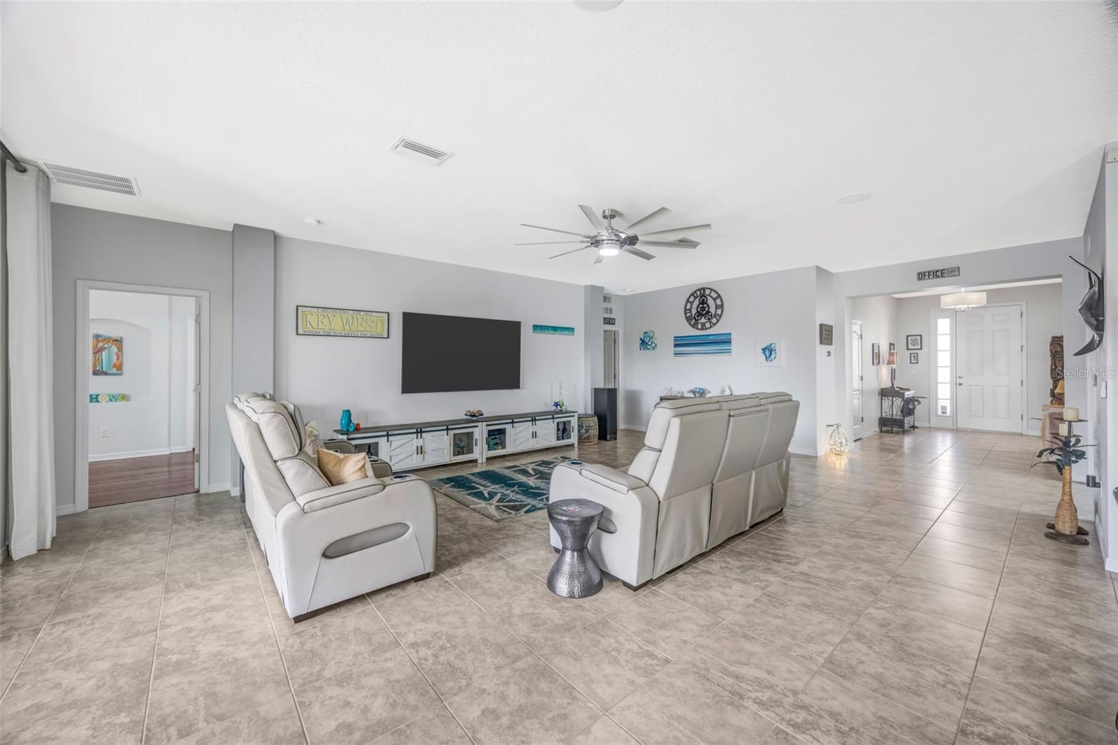 AVALON PARK - Residential