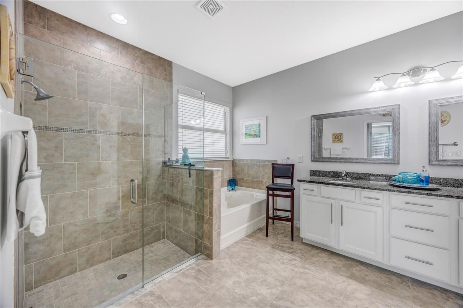 AVALON PARK - Residential