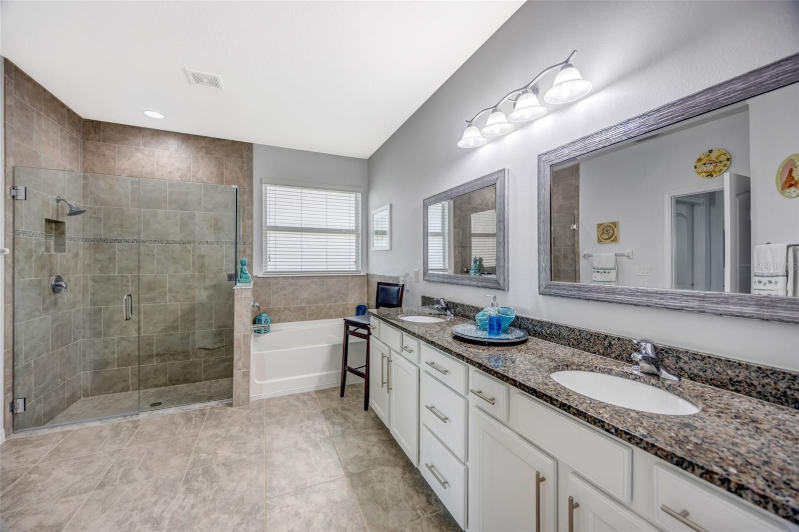 AVALON PARK - Residential