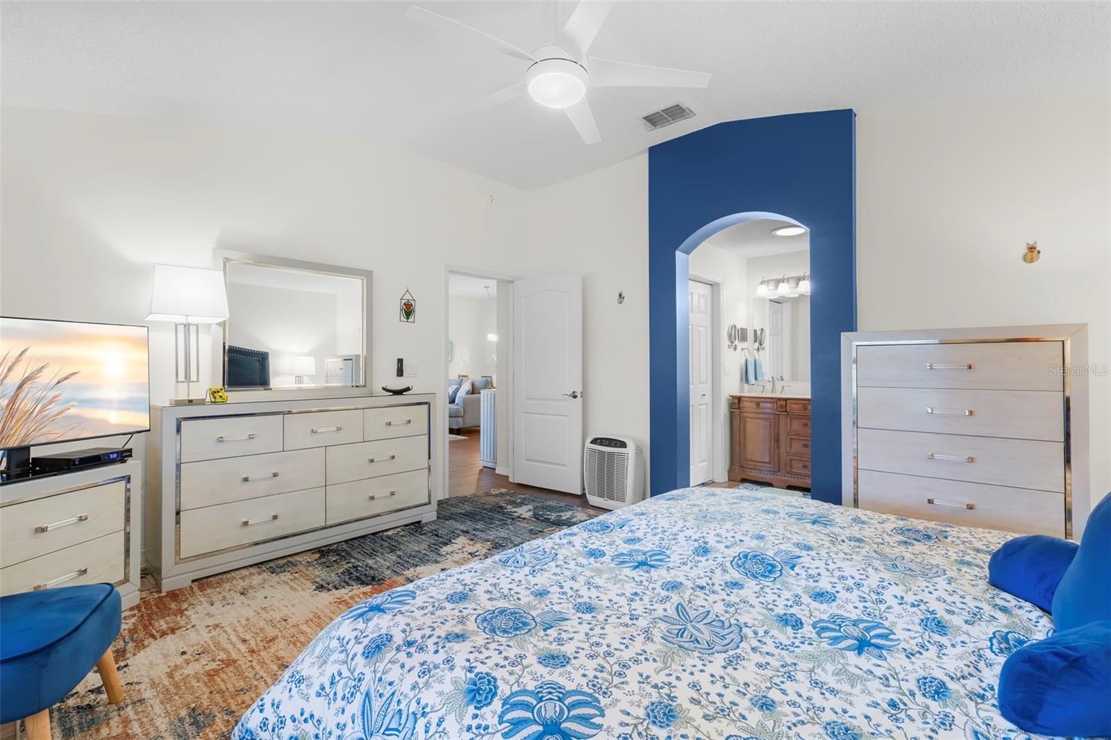 DEVONSHIRE CONDO - Residential