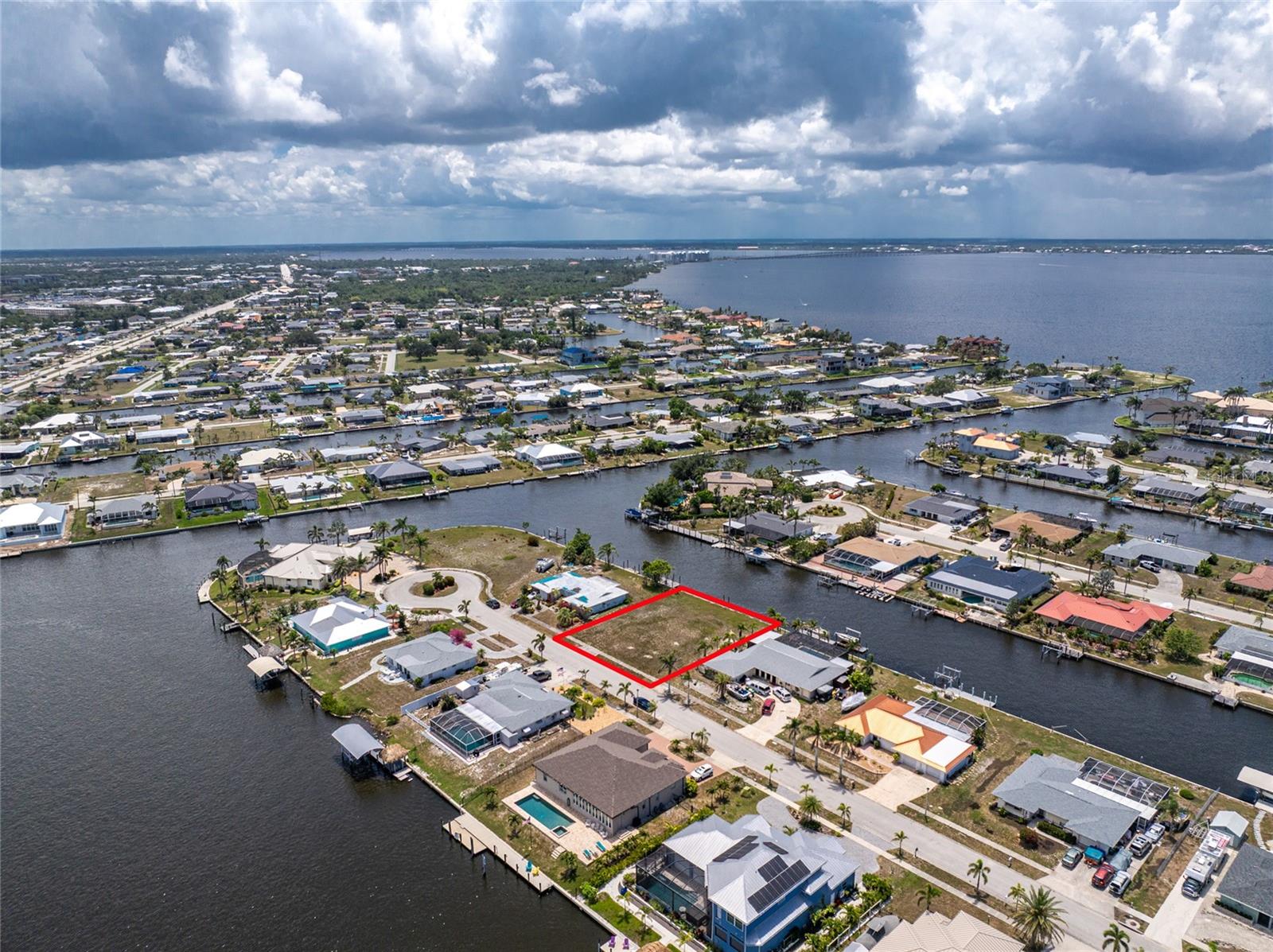 PORT CHARLOTTE SEC 040 - Land