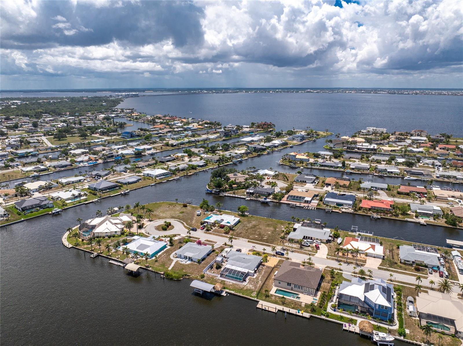 PORT CHARLOTTE SEC 040 - Land