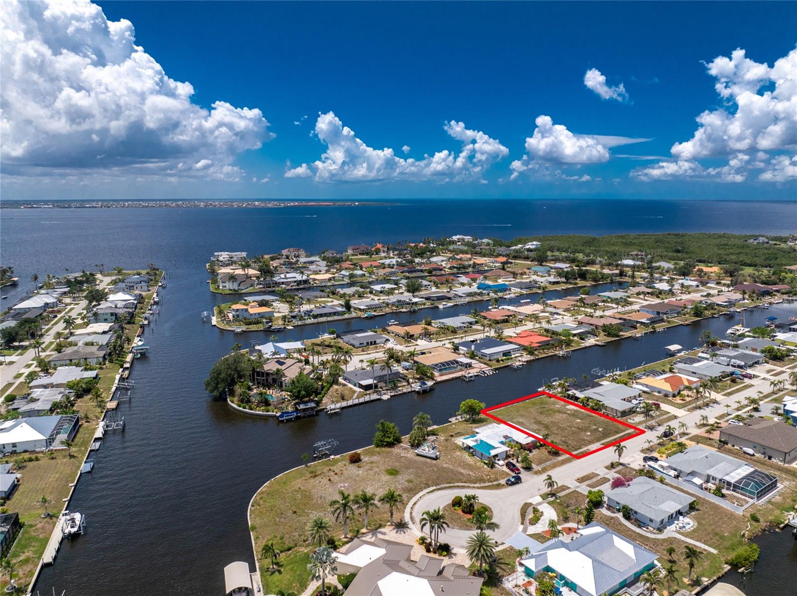 PORT CHARLOTTE SEC 040 - Land