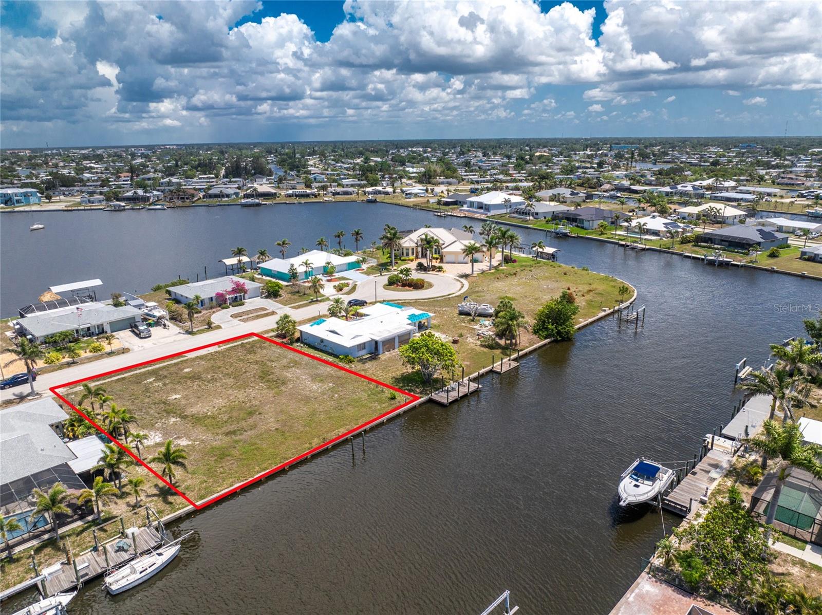 PORT CHARLOTTE SEC 040 - Land