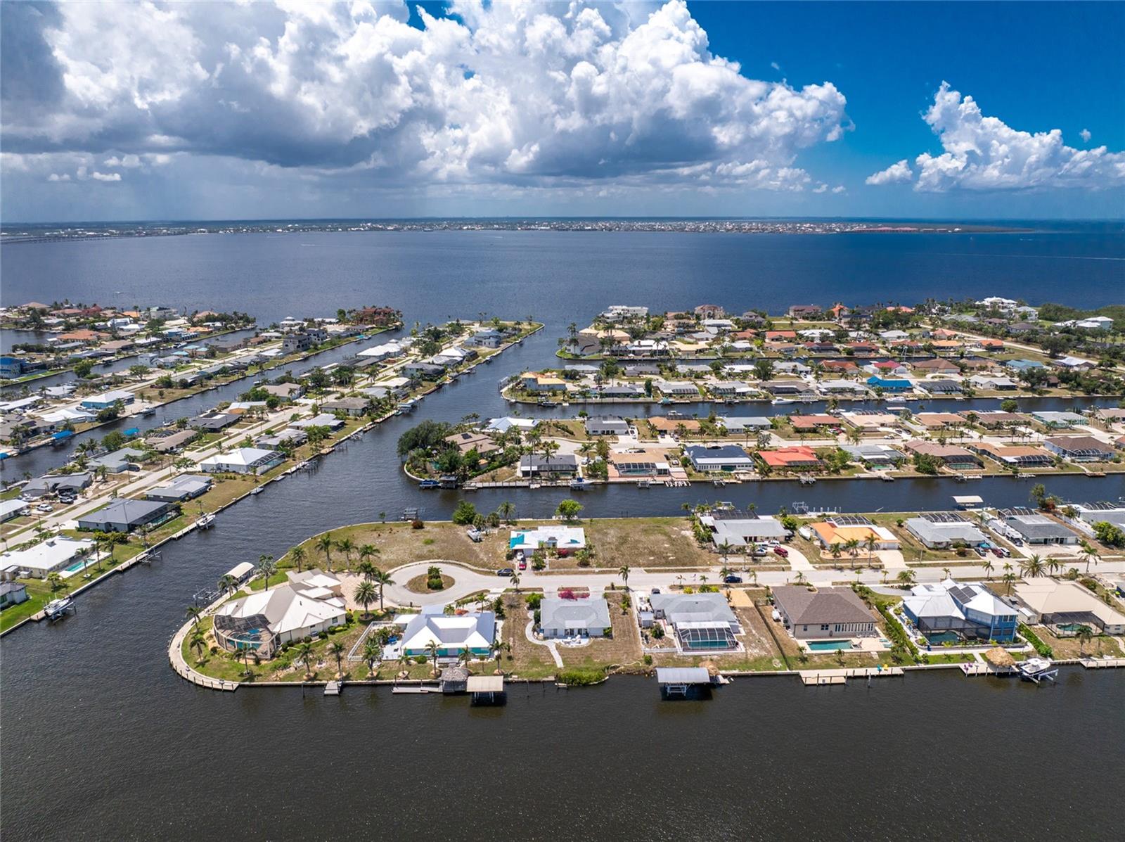 PORT CHARLOTTE SEC 040 - Land