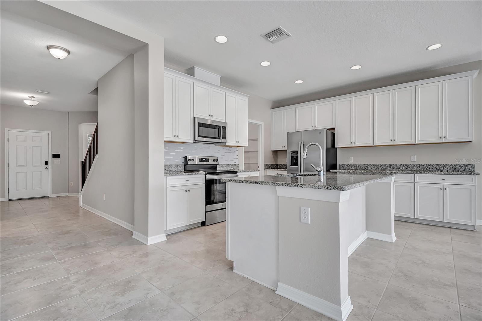 EPPERSON RANCH SOUTH PH 3B & - Residential