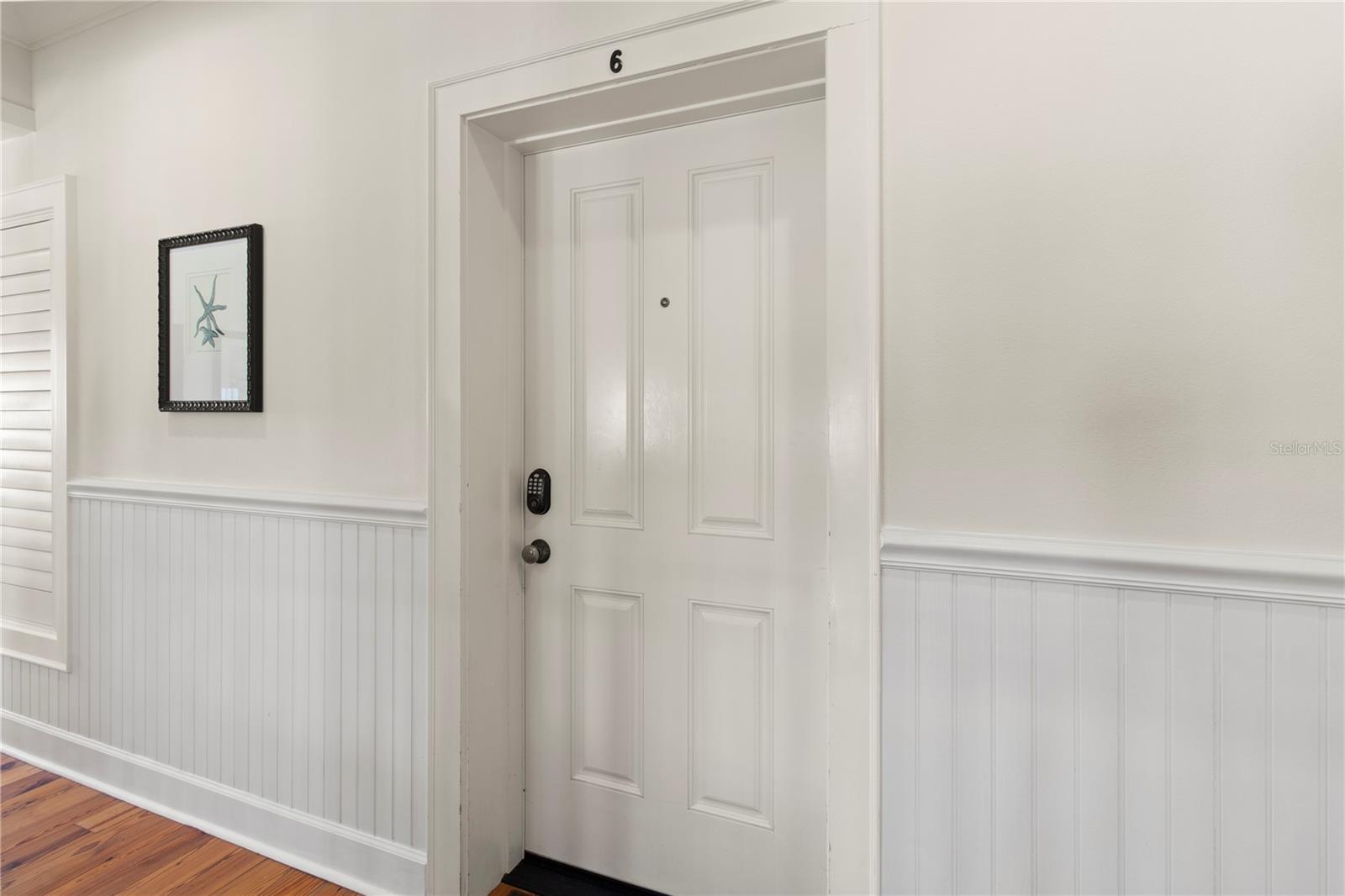 MAINSAIL BEACH INN - Residential