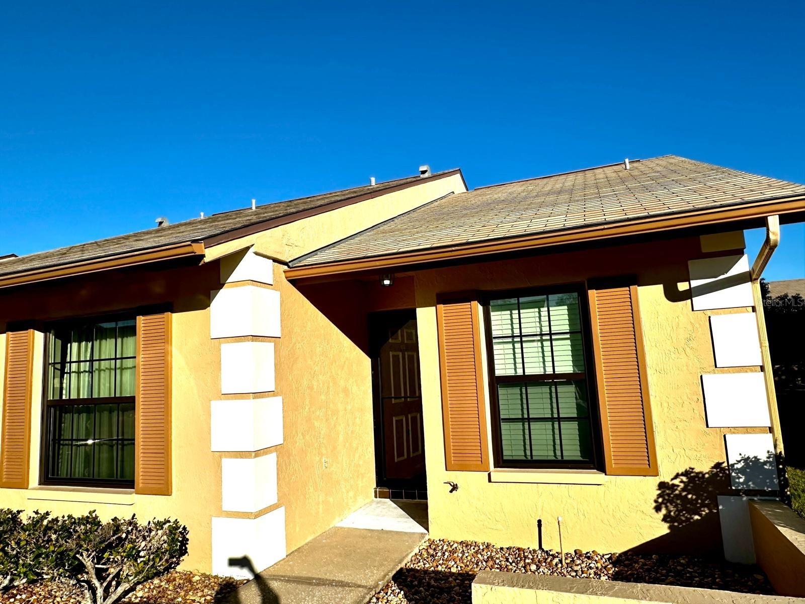 SUNRISE SQUARE VILLAS - Residential