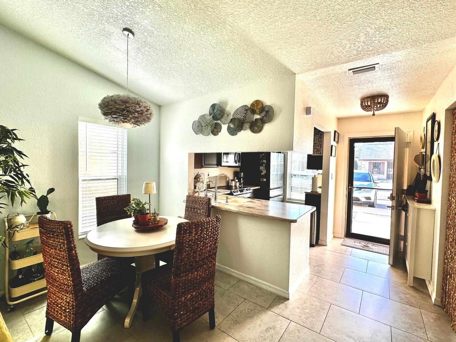 SUNRISE SQUARE VILLAS - Residential