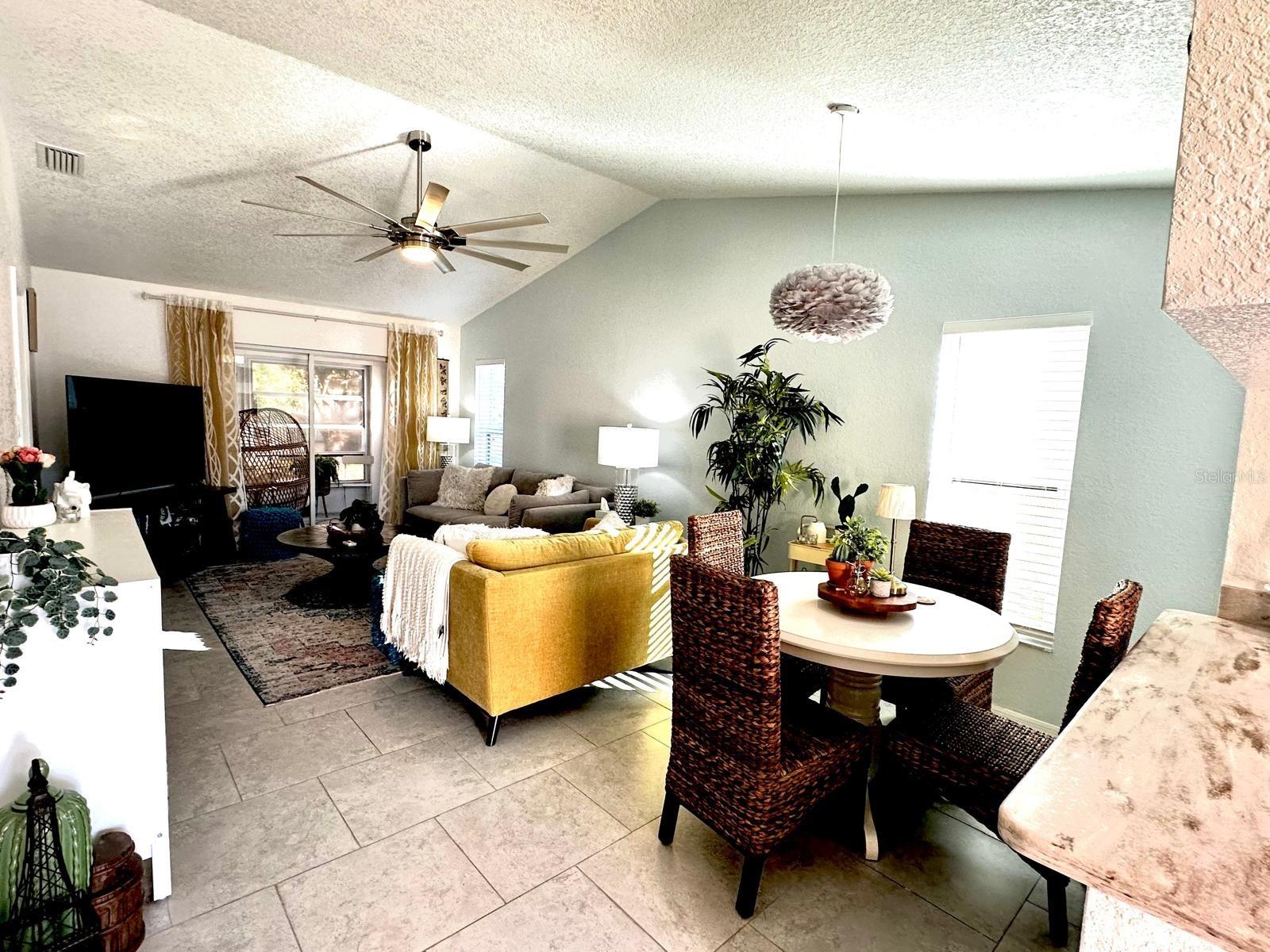 SUNRISE SQUARE VILLAS - Residential