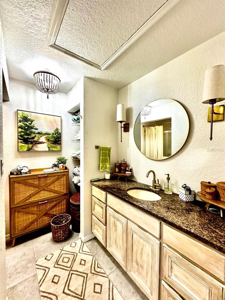 SUNRISE SQUARE VILLAS - Residential