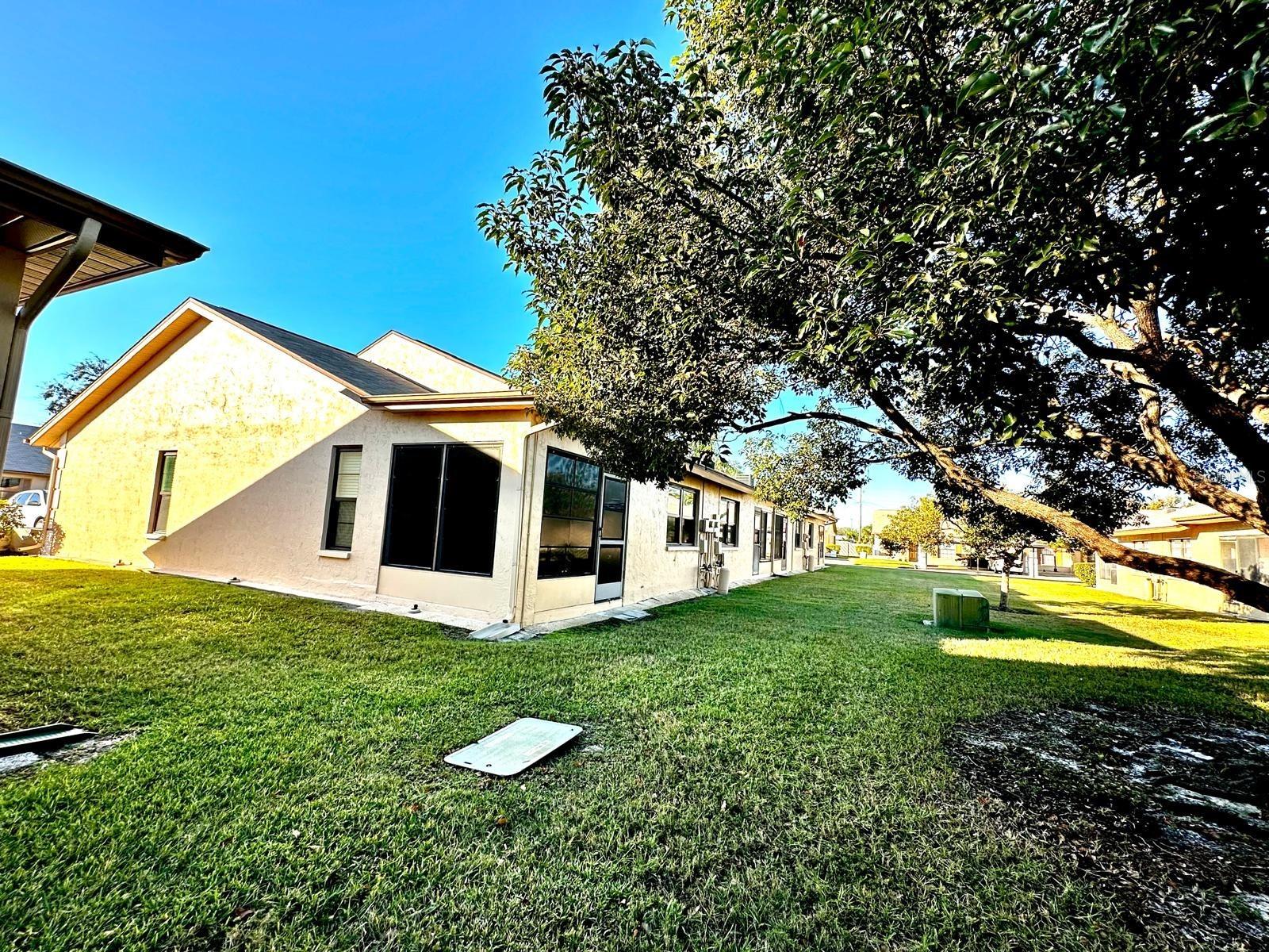 SUNRISE SQUARE VILLAS - Residential