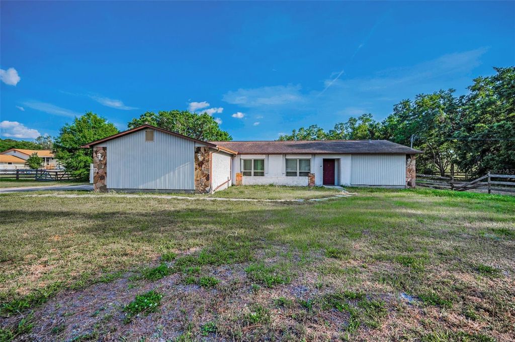 Photo of 12704 Twin Branch Acres Road, Tampa, FL 33626 (MLS # TB8374821)