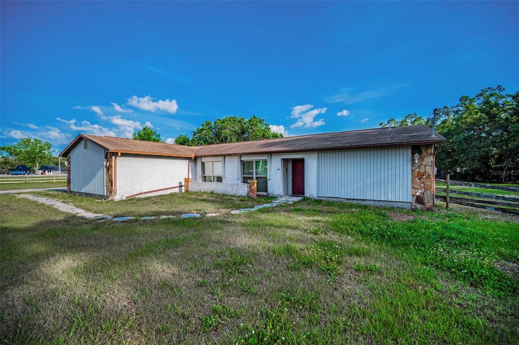 Photo of 12704 Twin Branch Acres Road, Tampa, FL 33626 (MLS # TB8374821)