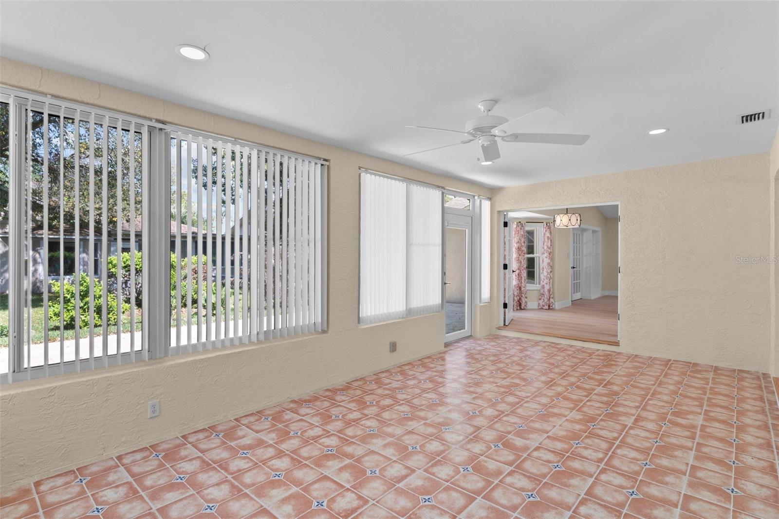 TIMBER PINES - Residential