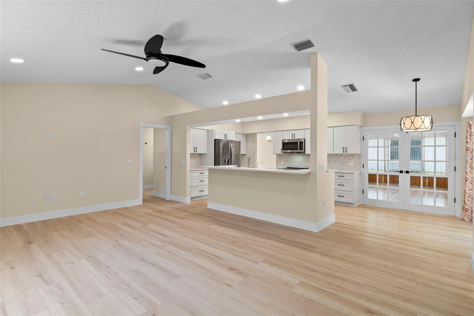 TIMBER PINES - Residential