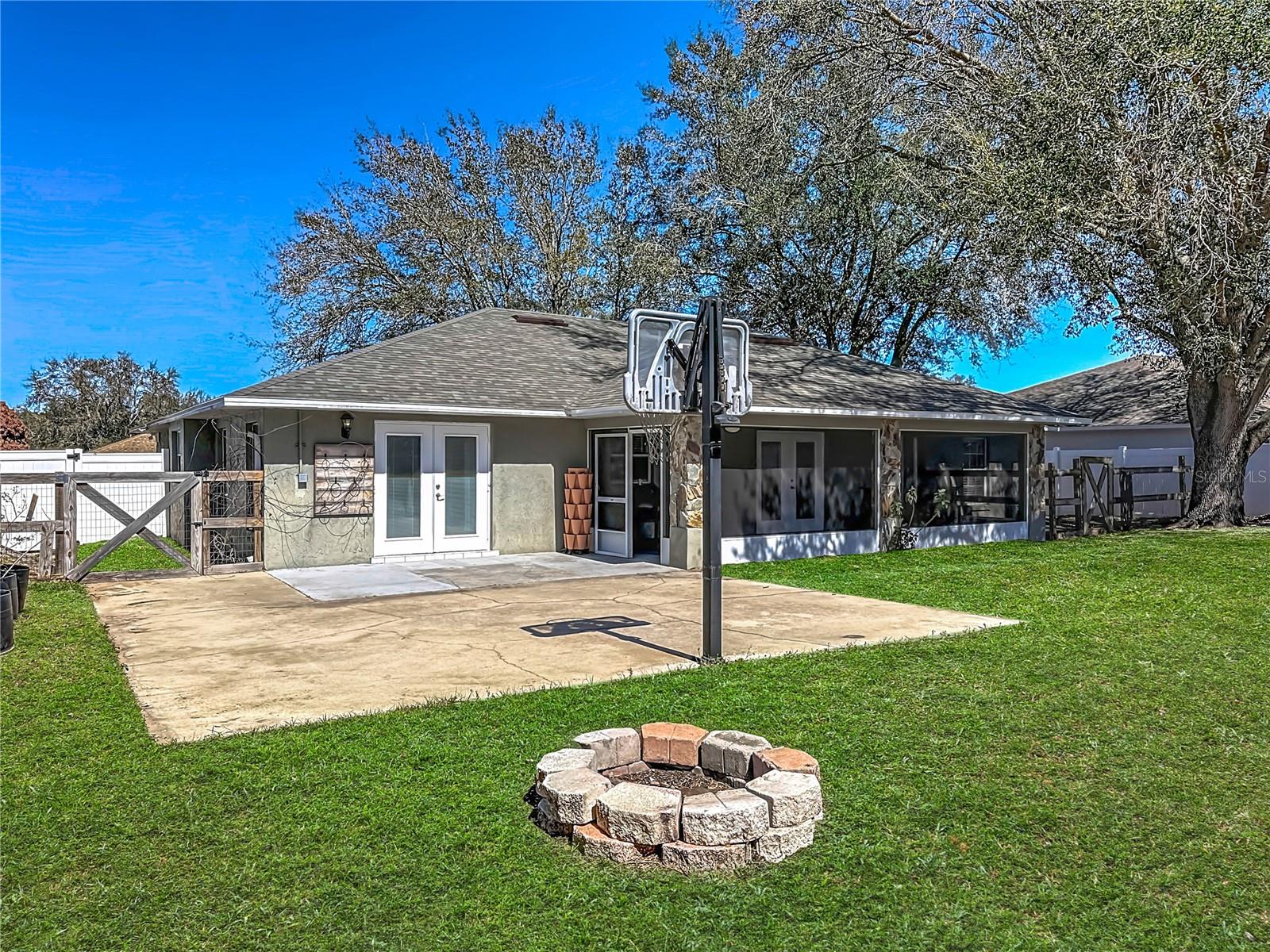 SHADDOCK ESTATES - Residential