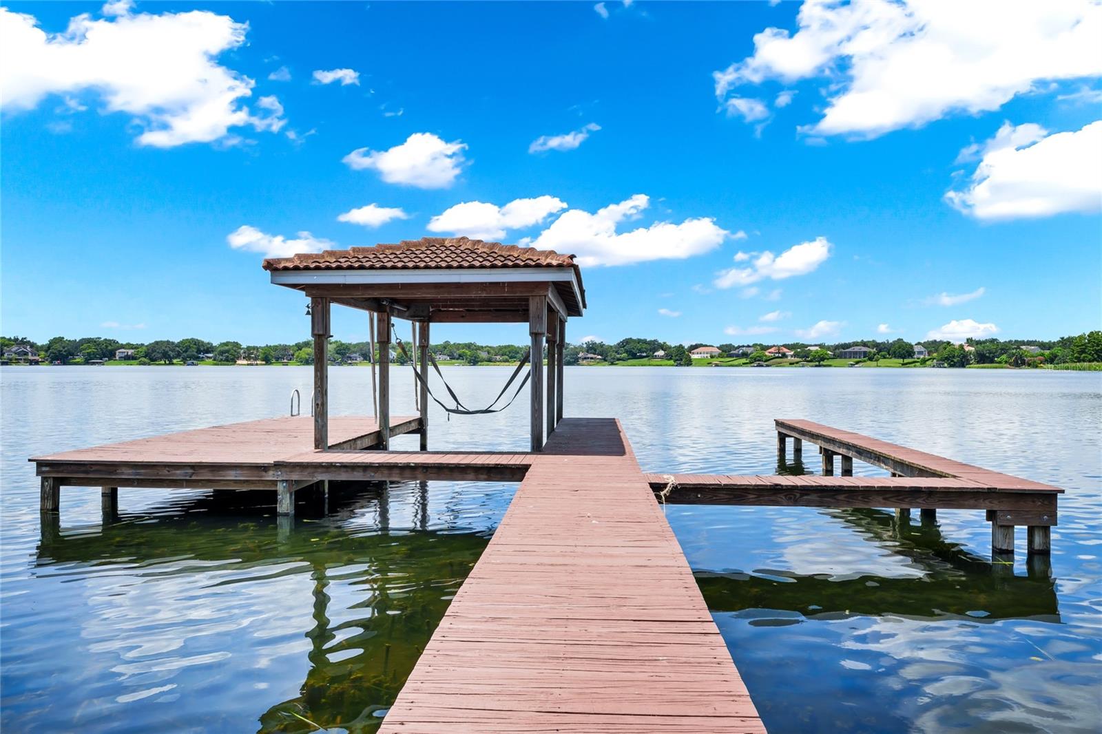 ROBERTS LANDING - Residential