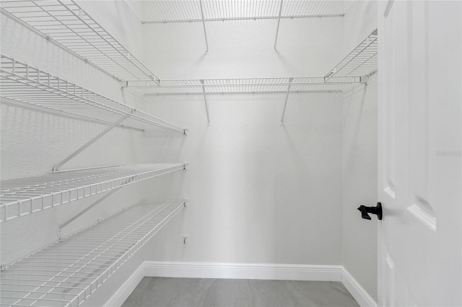 ROBERTS LANDING - Residential