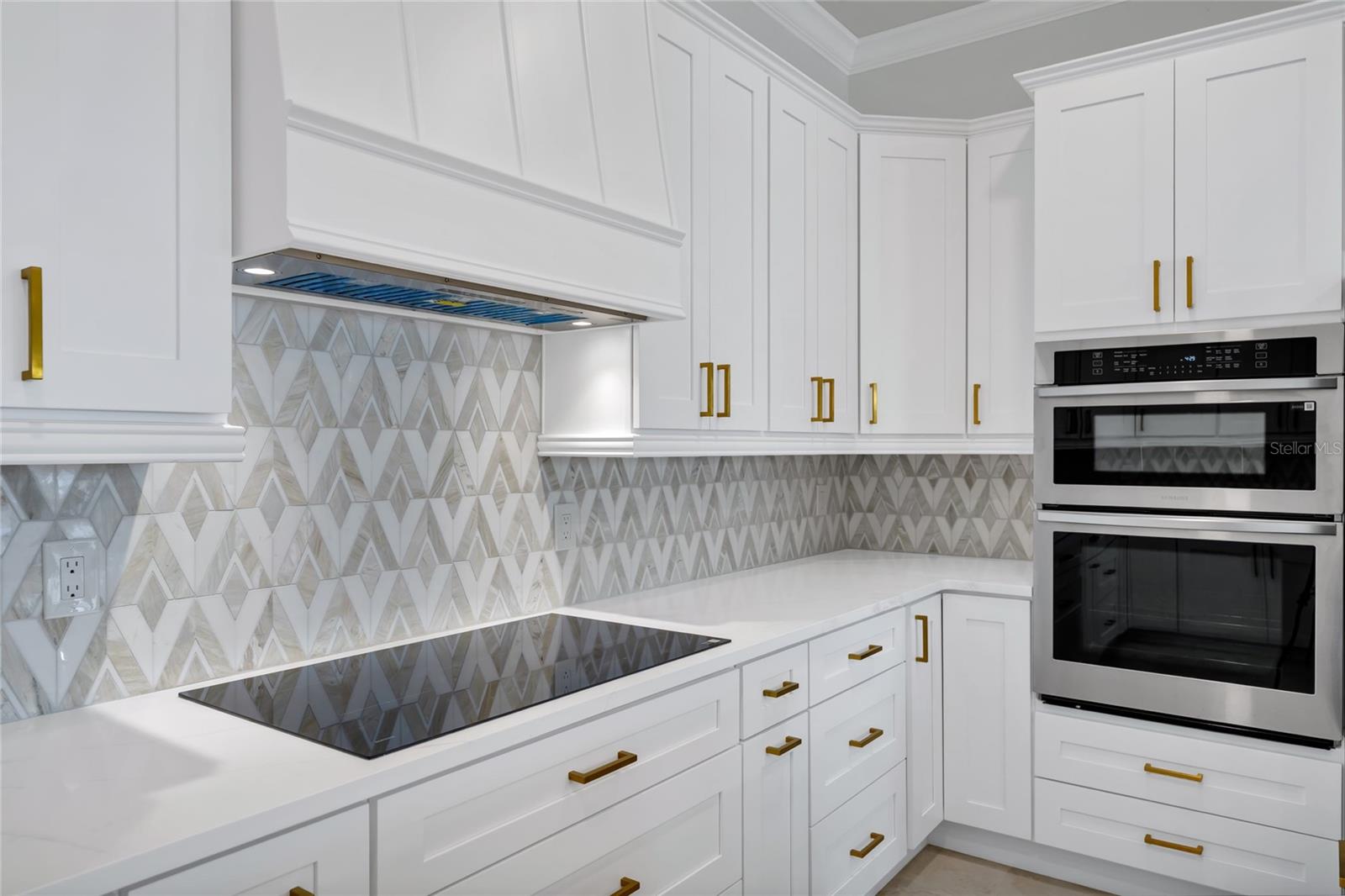 ROBERTS LANDING - Residential