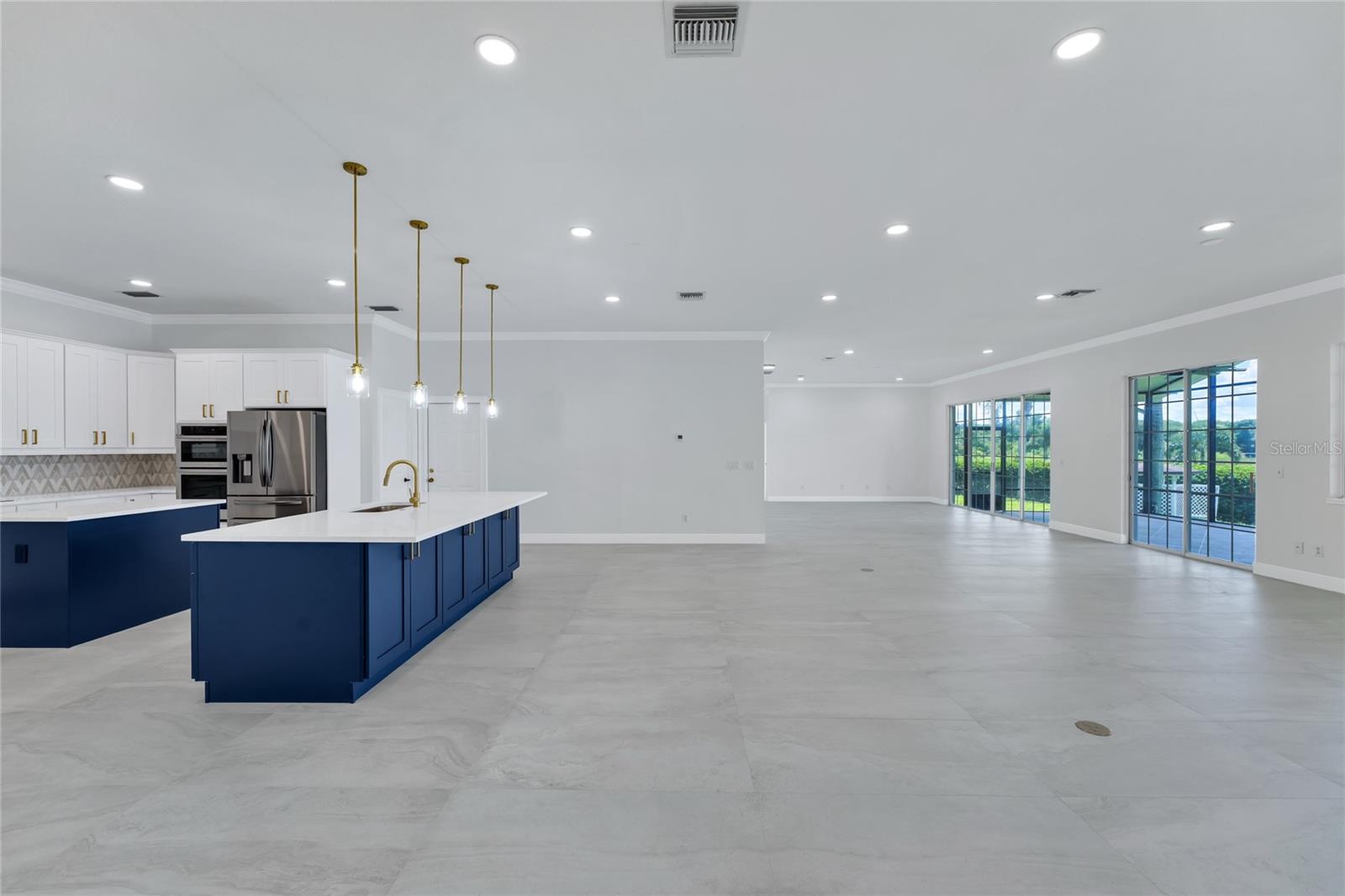 ROBERTS LANDING - Residential