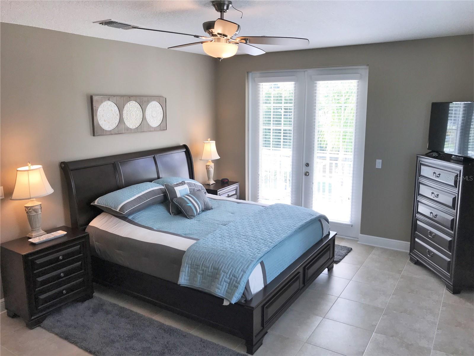 PALMA SOLA BAY CLUB CONDOS - Residential Lease