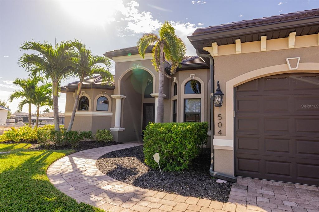 Photo of 1504 Mohawk Parkway, Cape Coral, FL 33914 (MLS # C7520026)