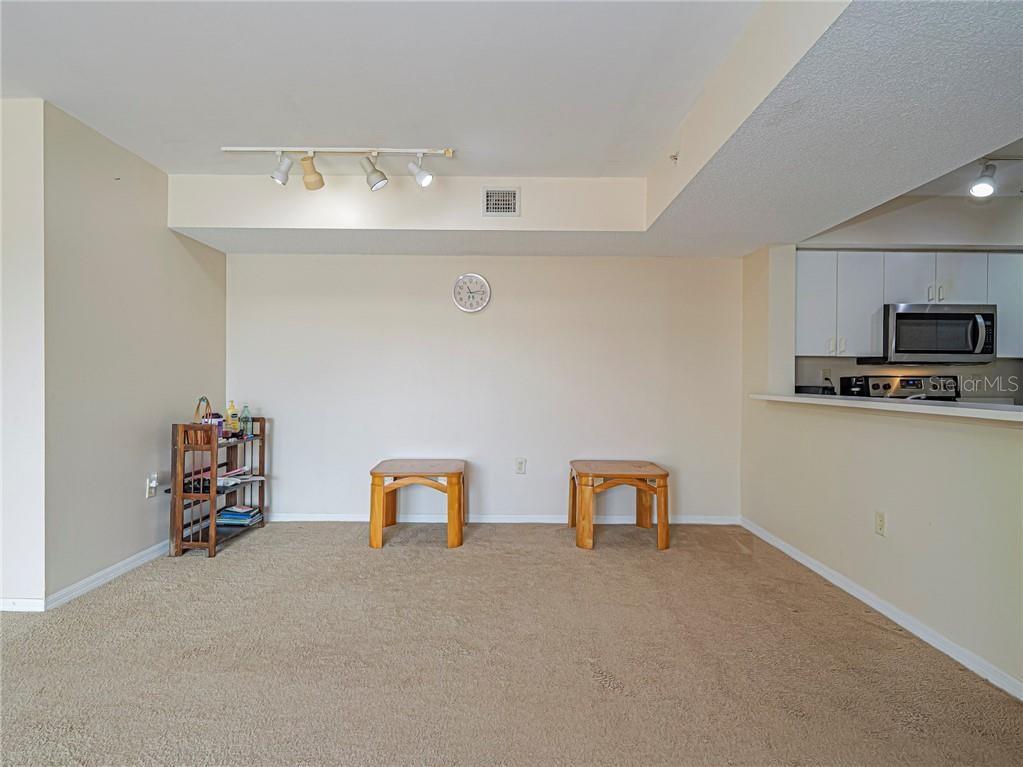 LAGUNA OF VERO BEACH - Residential