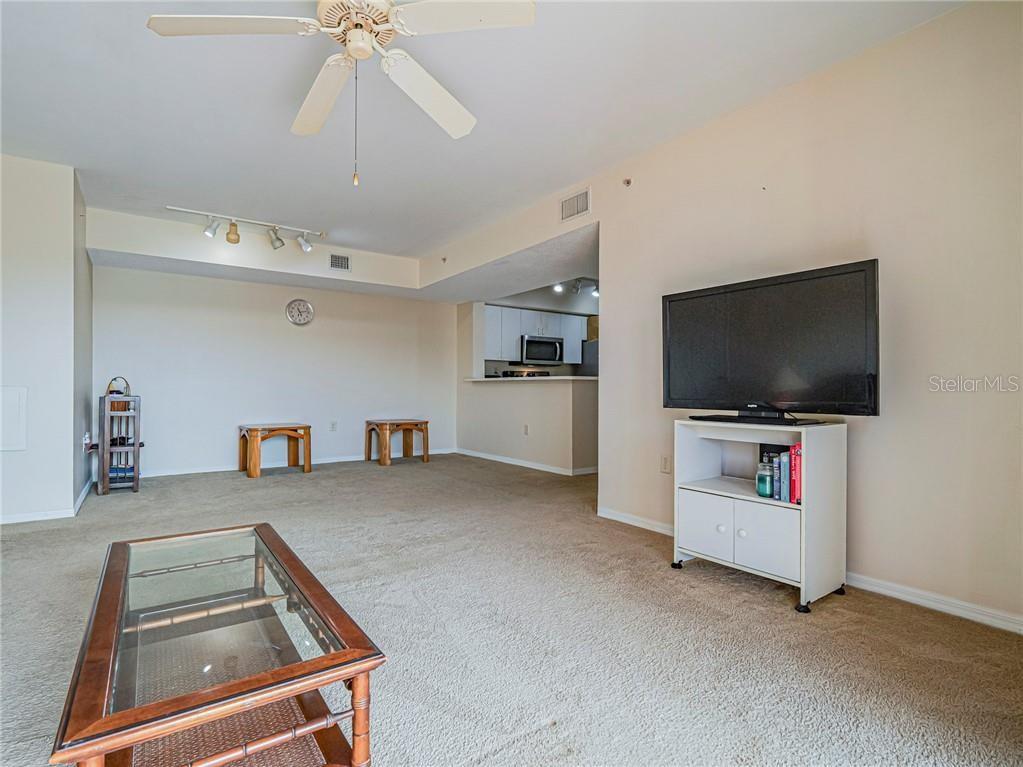 LAGUNA OF VERO BEACH - Residential