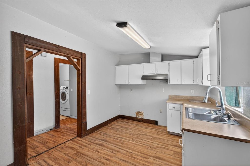 Photo of 1308 N Franklin Street, Plant City, FL 33563 (MLS # TB8452549)