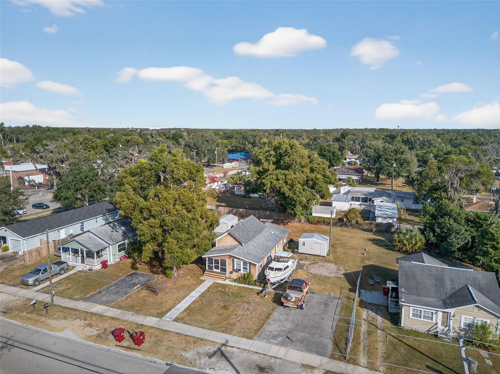 OAK HILL - Residential