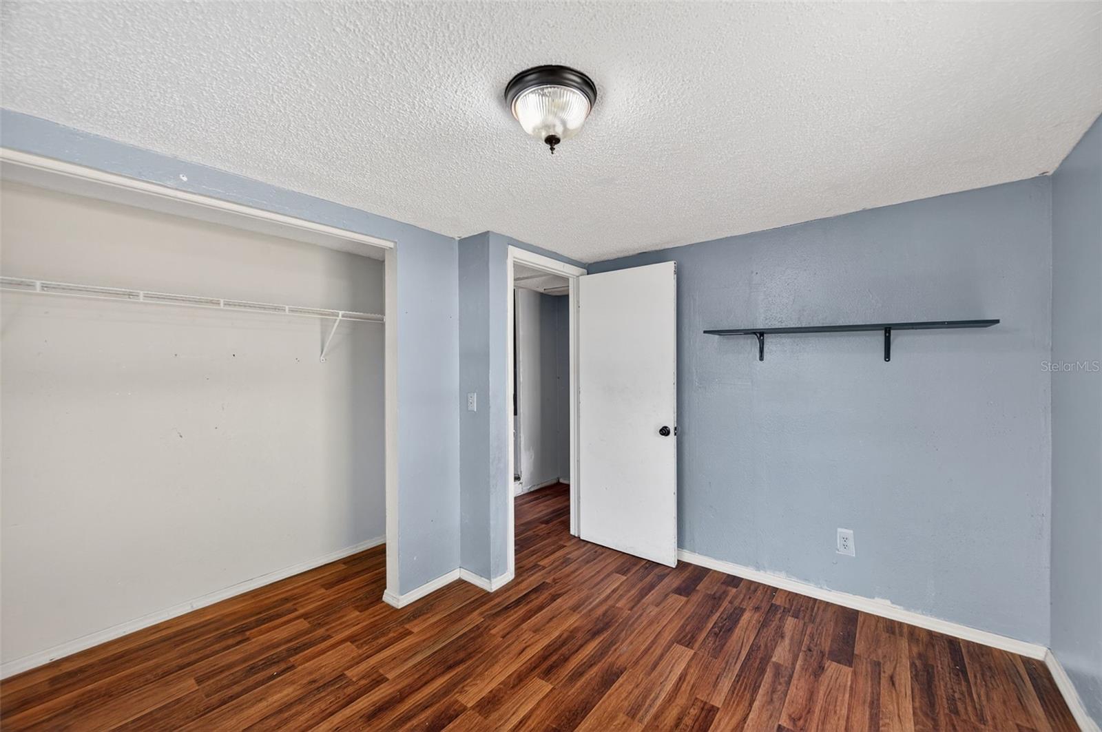 OAK HILL - Residential