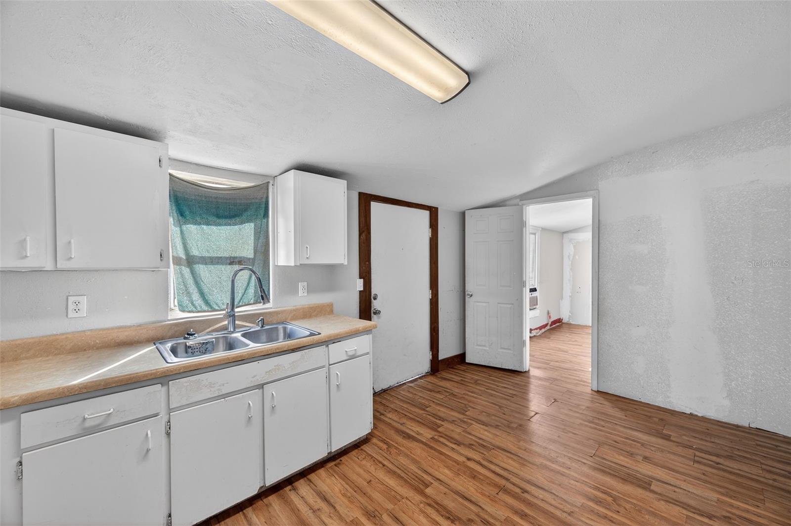 1308 N FRANKLIN STREET