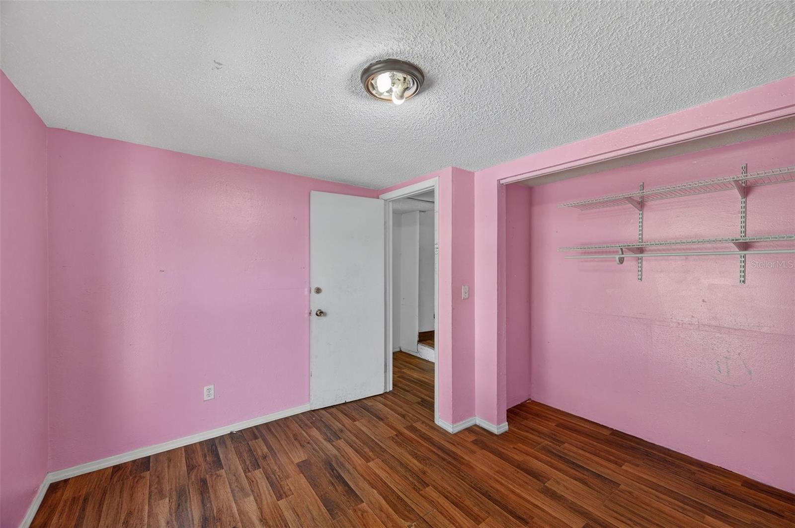 OAK HILL - Residential