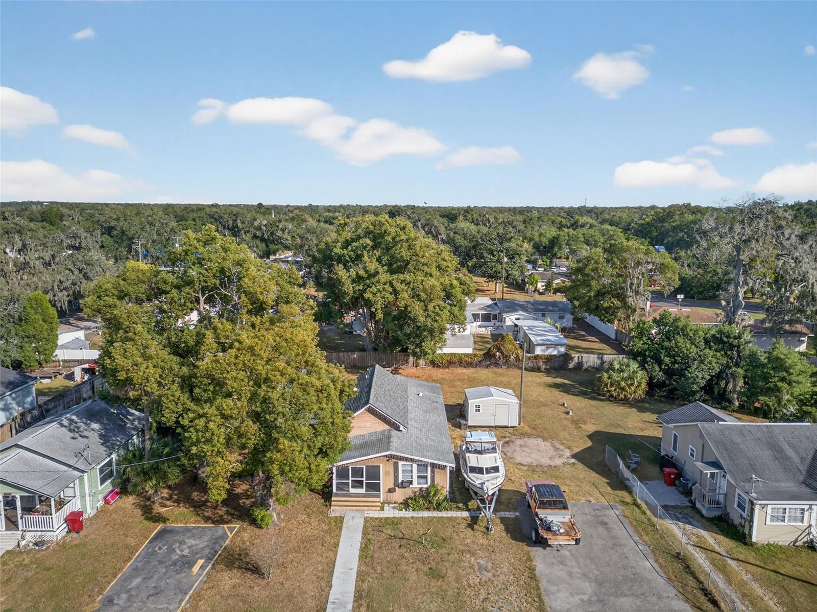 OAK HILL - Residential