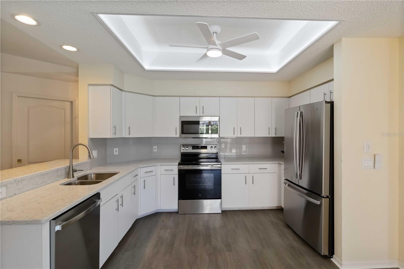 GULF VIEW ESTATES - Residential