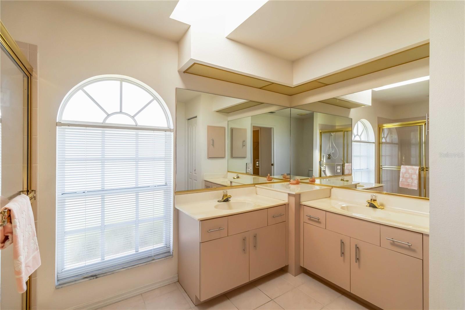 GULF VIEW ESTATES - Residential