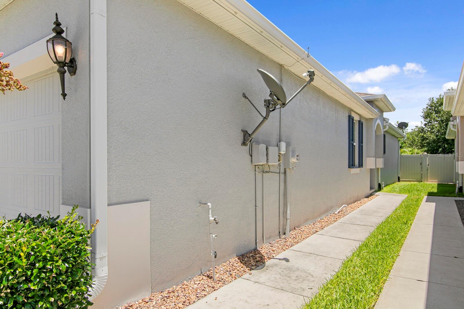 10631 HERON HIDEAWAY LOOP
