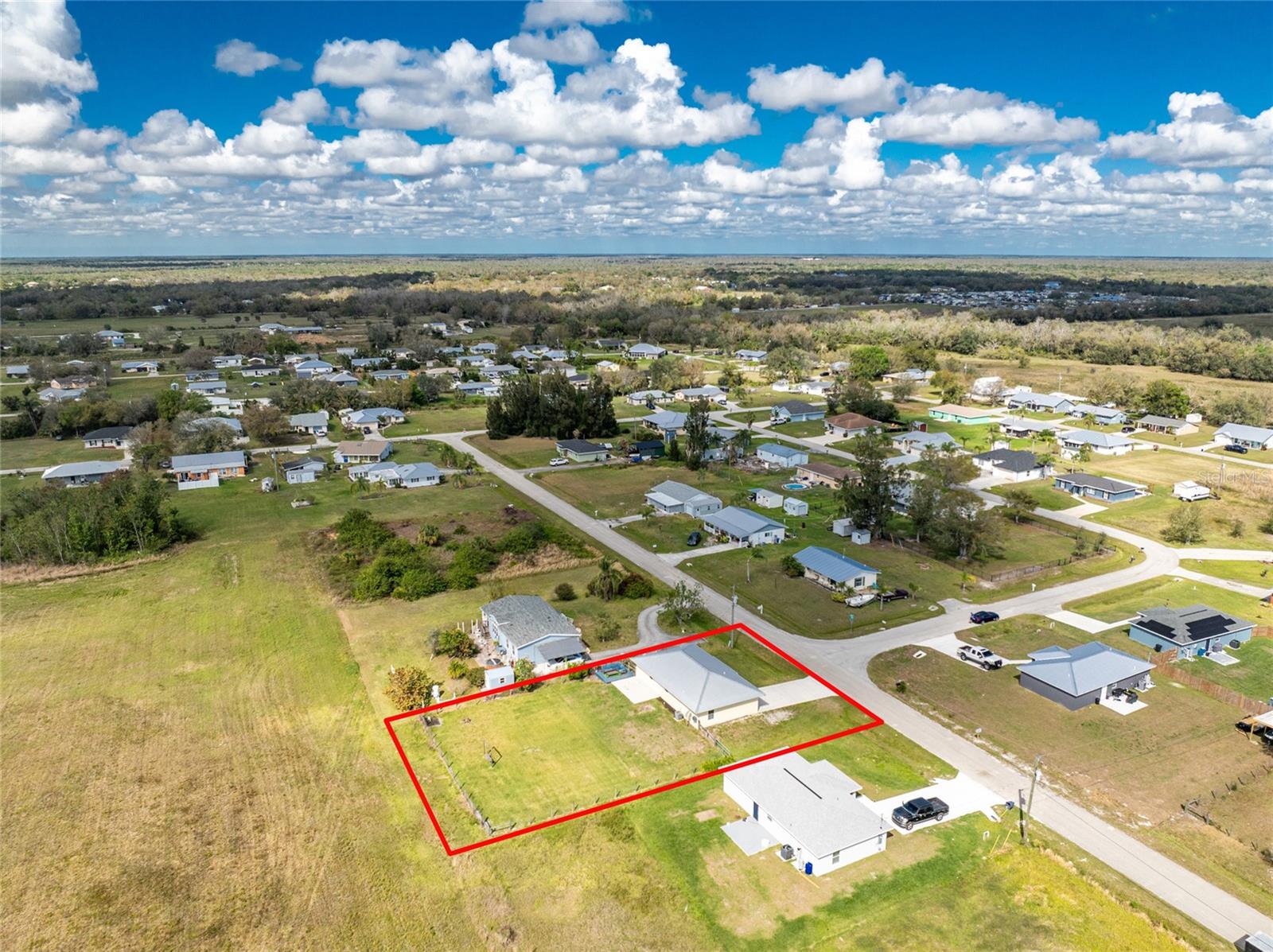 SUNNY BREEZE HARBOR - Residential