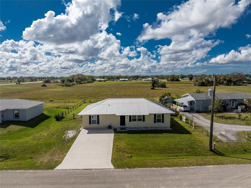 Photo of 7105 SW Clematis Drive, Arcadia, FL 34269 (MLS # A4674059)