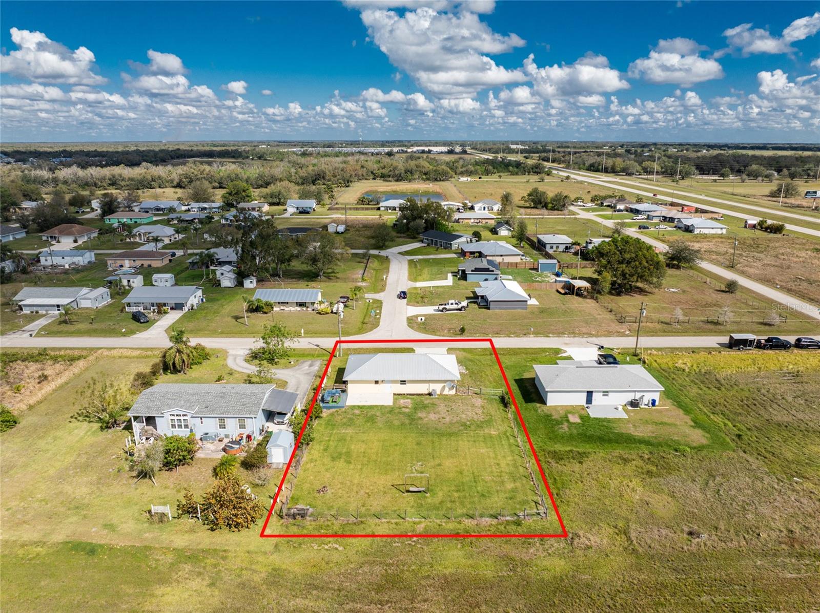 SUNNY BREEZE HARBOR - Residential