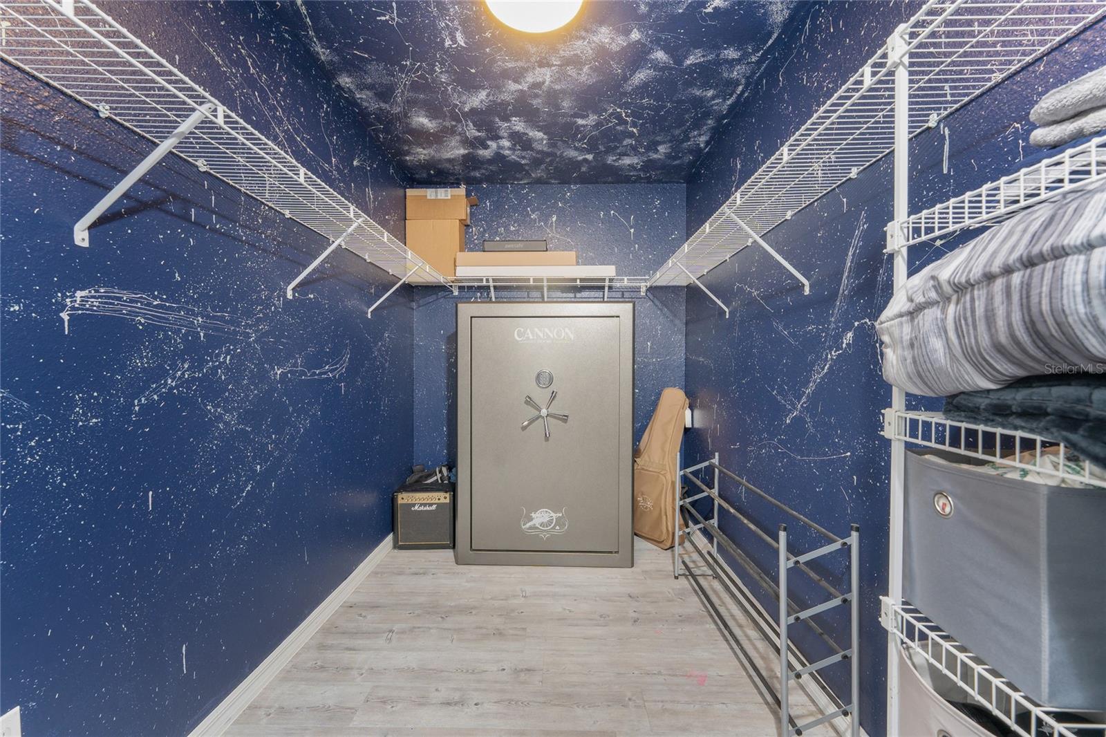 SUNNY BREEZE HARBOR - Residential