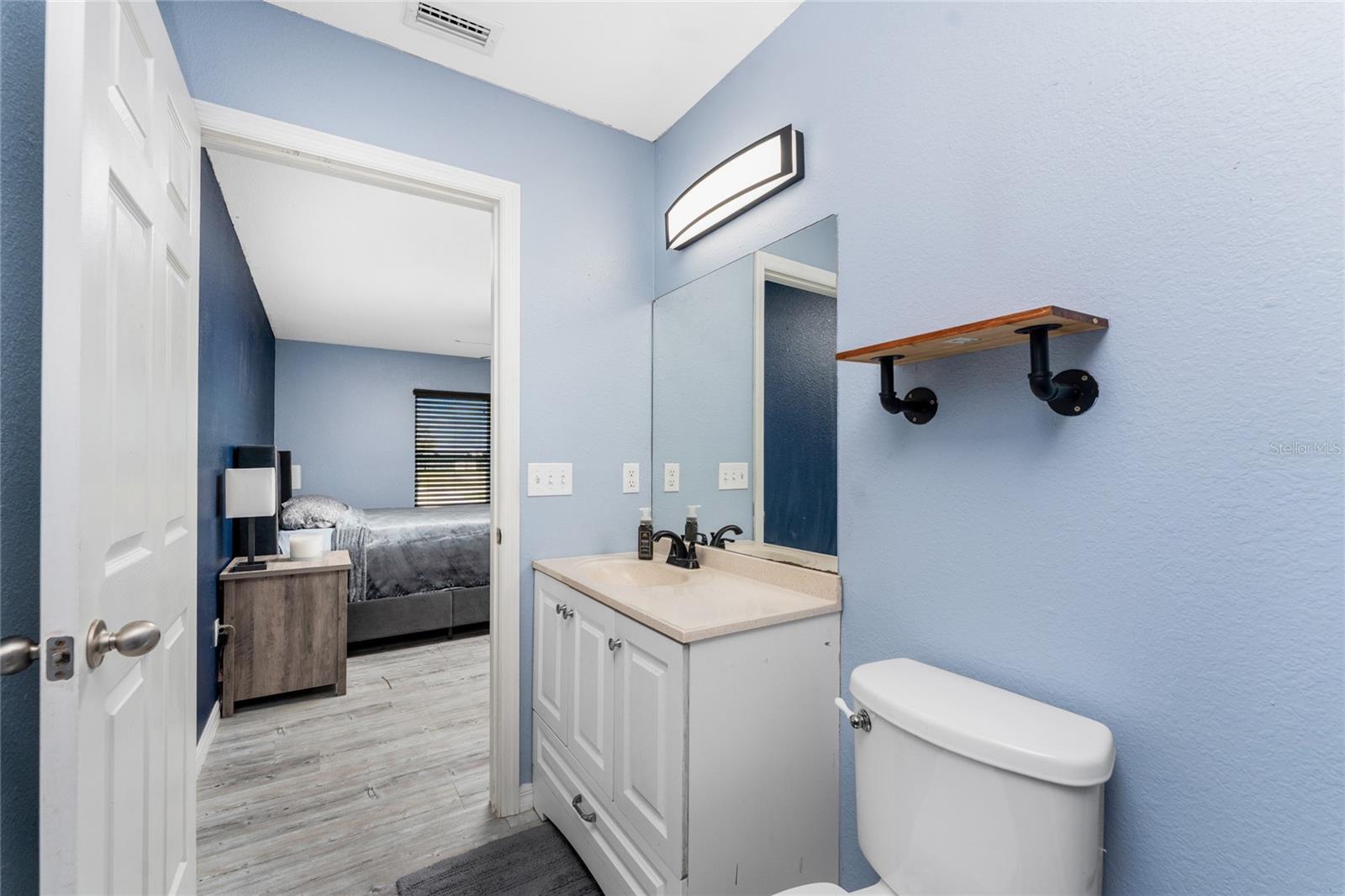 SUNNY BREEZE HARBOR - Residential