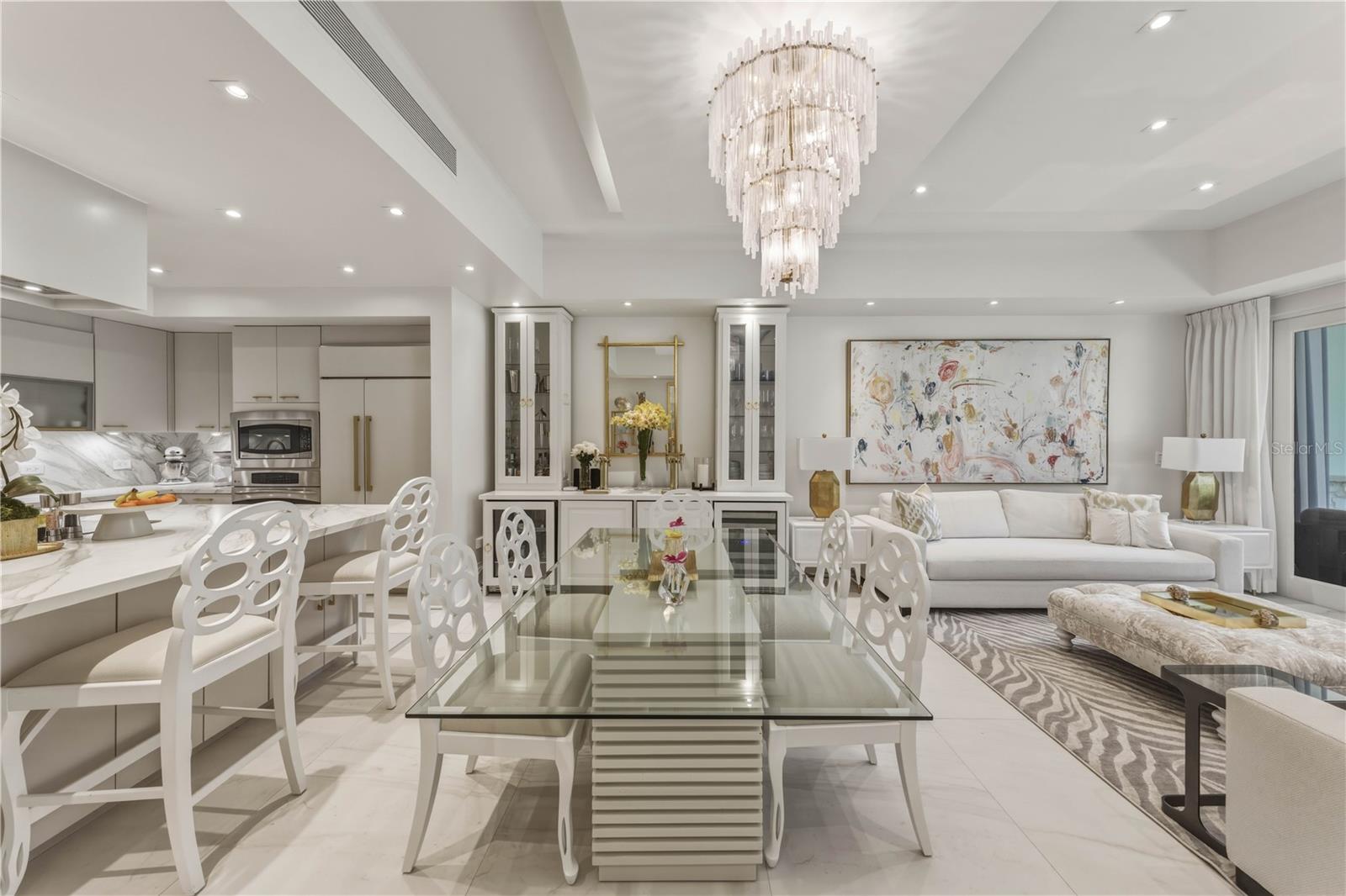 BAHIA BEACH - Residential