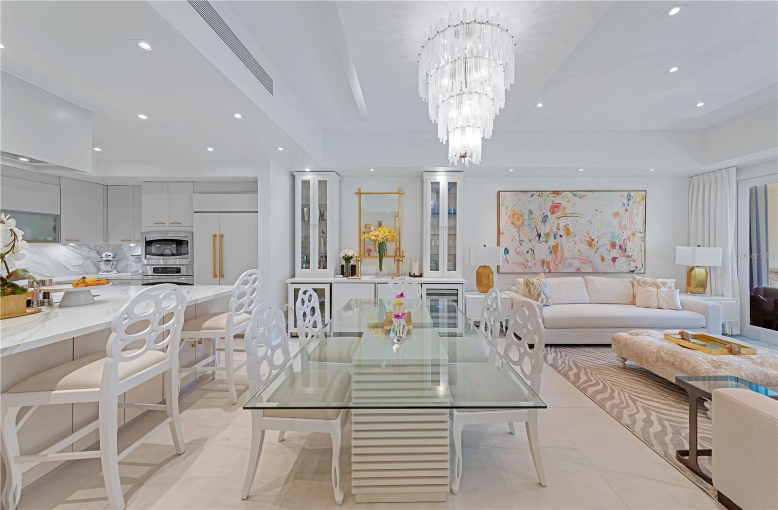 BAHIA BEACH - Residential