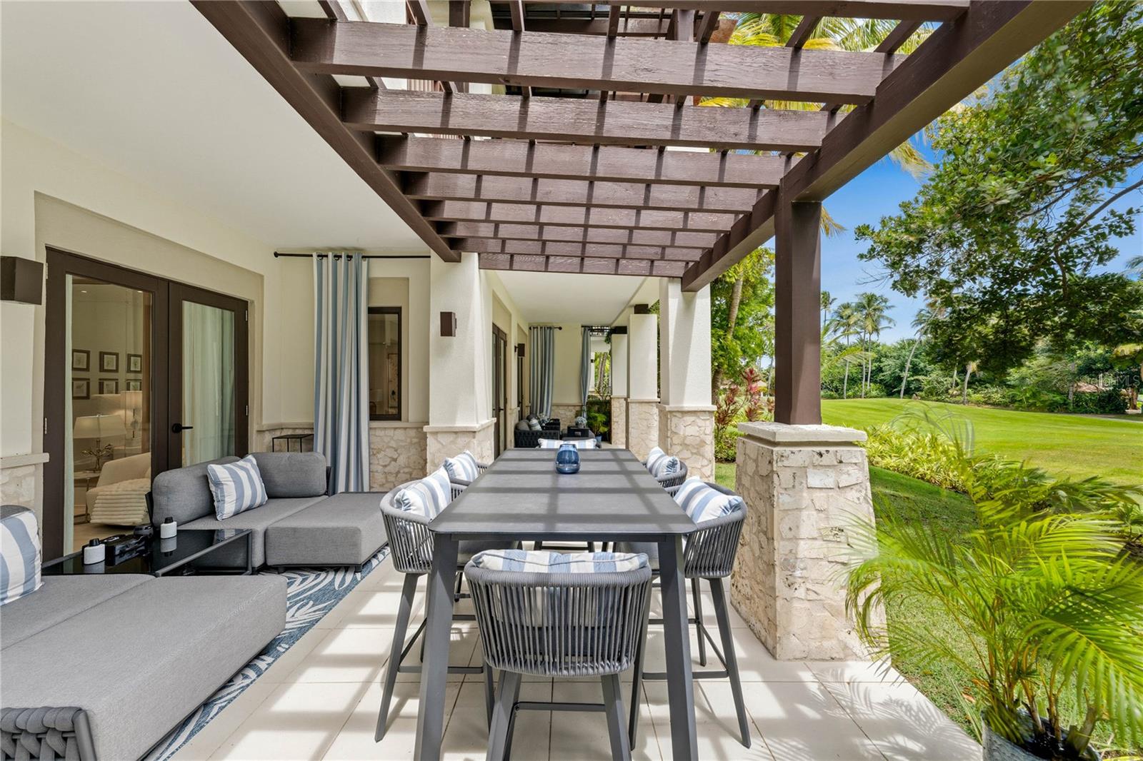 BAHIA BEACH - Residential