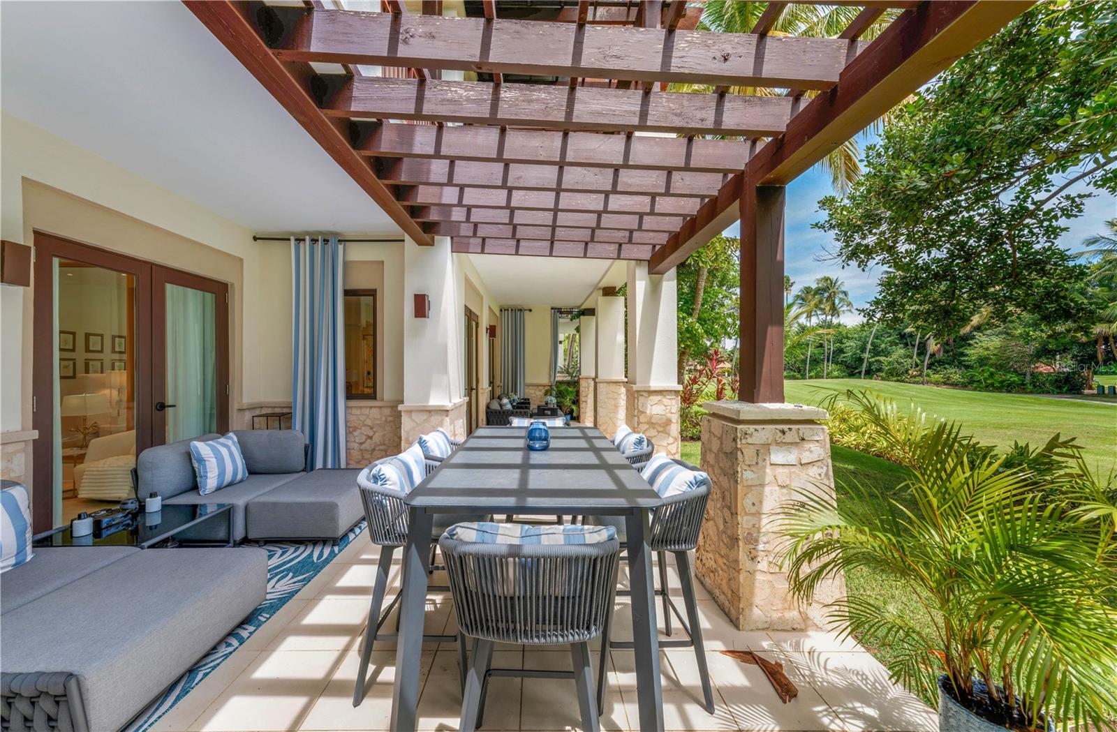 BAHIA BEACH - Residential