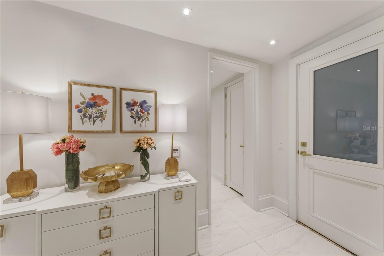 BAHIA BEACH - Residential