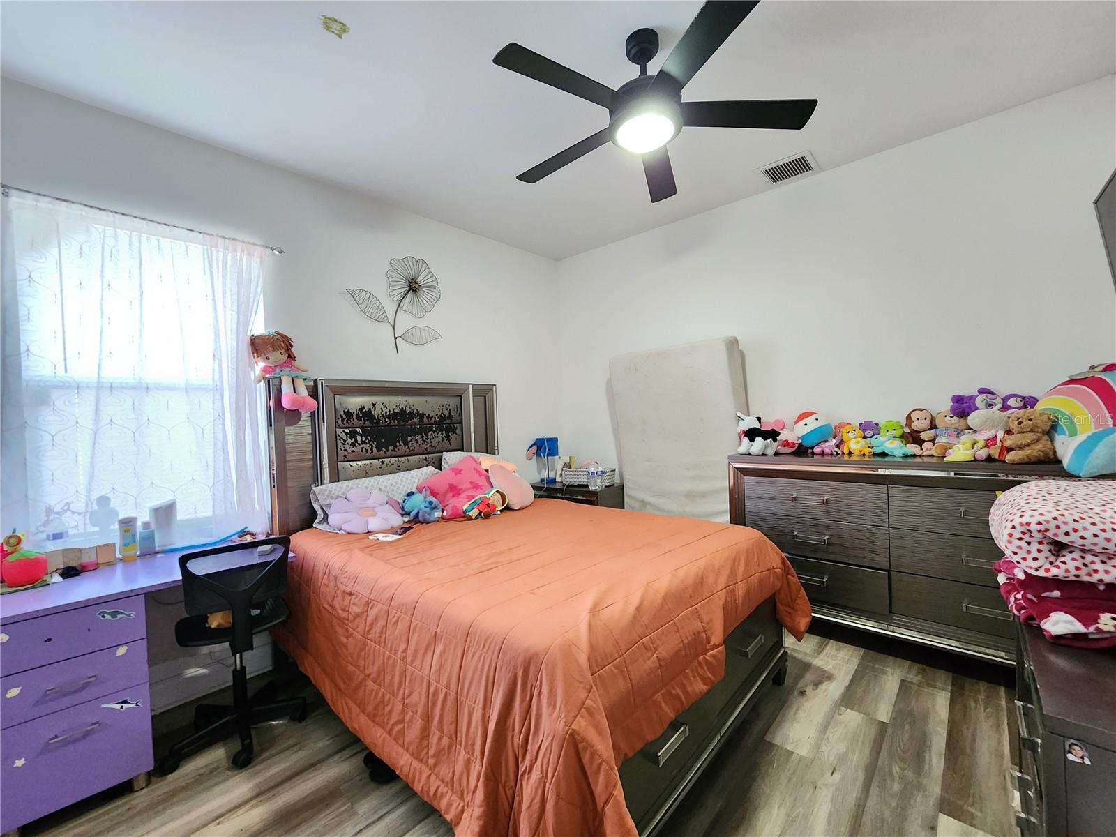 GOLDEN GATE ESTATE UNIT 92 - Residential