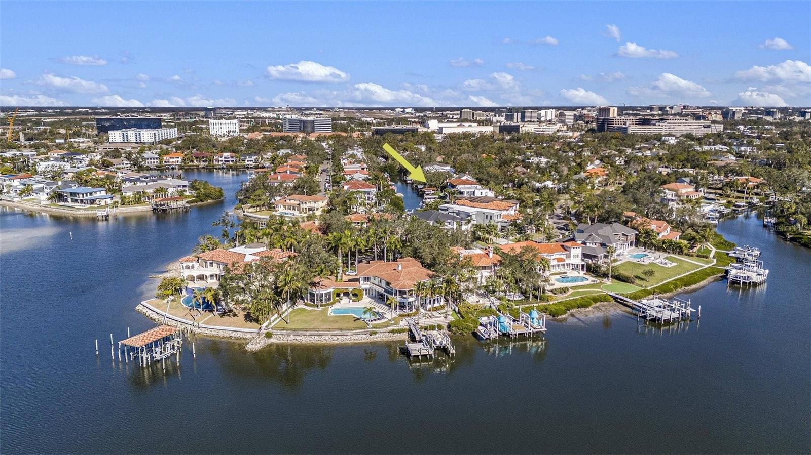 BAYSHORE ESTATES - Land